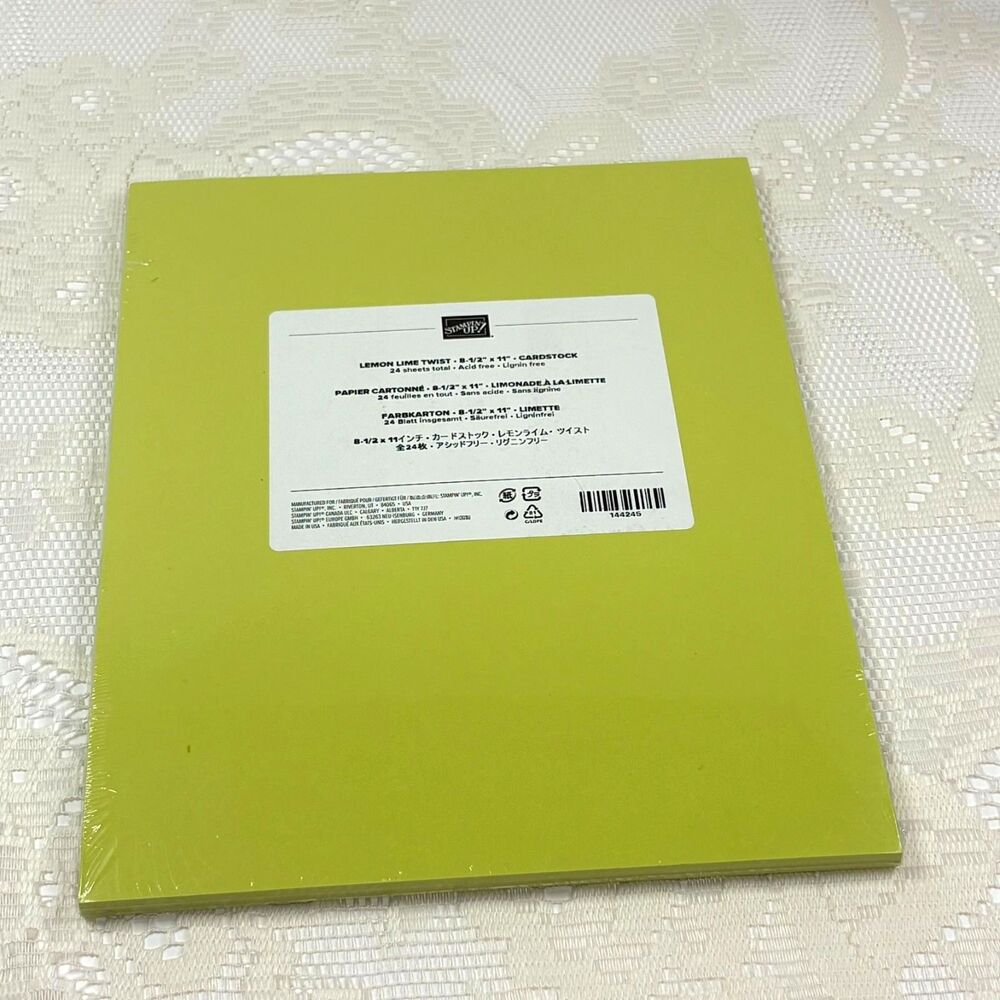 Stampin Up Cardstock 8.5X11 - Green 24 Sheets Sealed & New